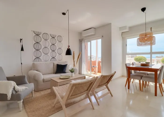 Chaparil Rooftop Daire Nerja